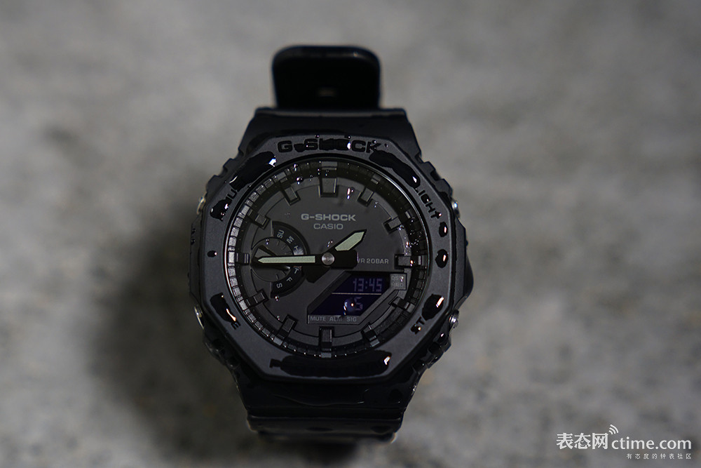 还有谁想偷懒？推荐一款日常不用操心、可以运动又不用打理的表