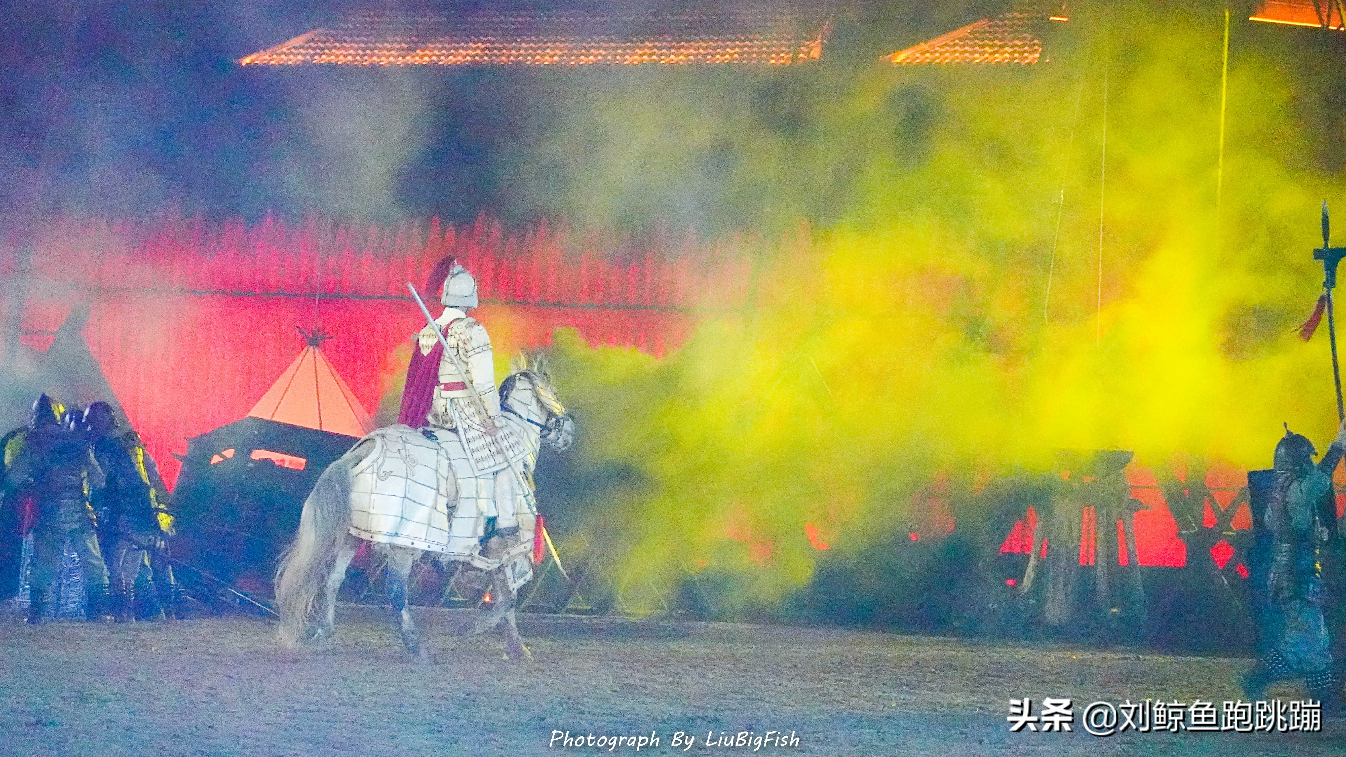 木兰草原马战演出直播,武汉木兰草原狂欢夜视频