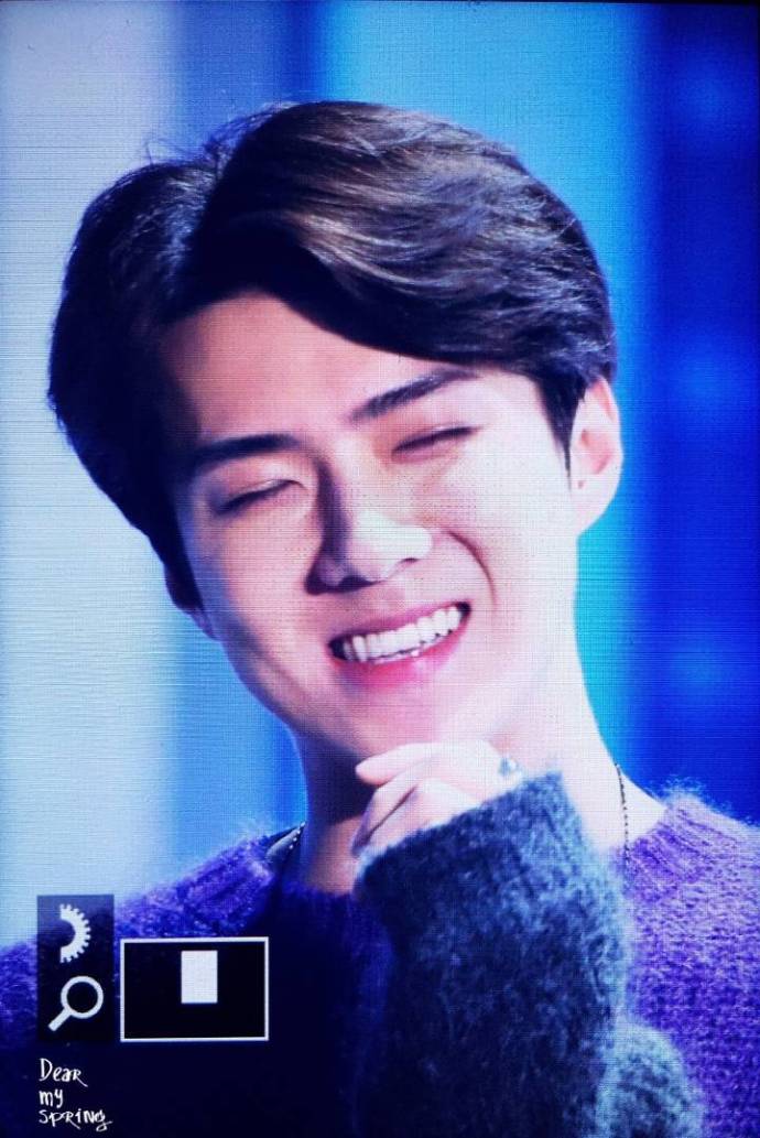 中国美食征服的韩国爱豆，Lisa钟爱油条、汤圆，还有人爱泡椒凤爪