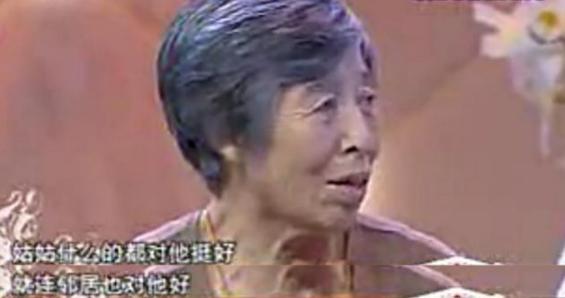 井柏然全靠奶奶捡破烂,井柏然被奶奶捡垃圾养大