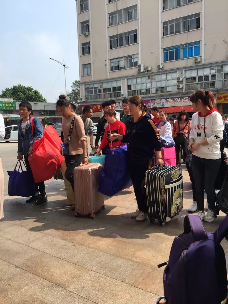 东莞工厂里的心理咨询