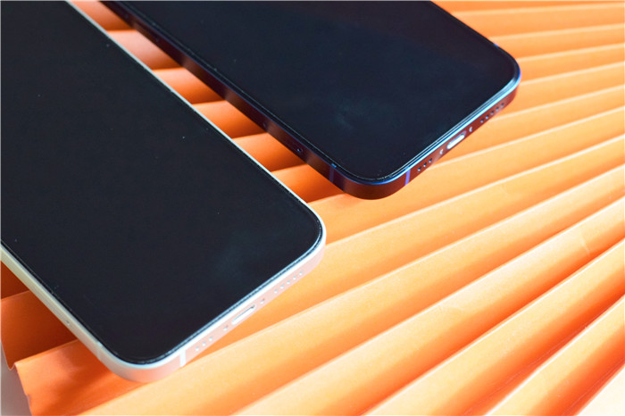 benks贴膜iphone12,蓝色iphone12全包手机壳暗夜绿