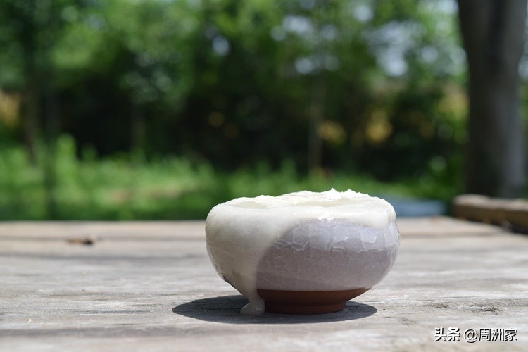 正宗的蜂蜜会结晶和固态吗,我买的蜂蜜怎么成硬块了