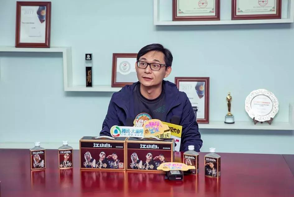 从“圈层”到“文化”的突围，江小白YOLO靠的是什么？