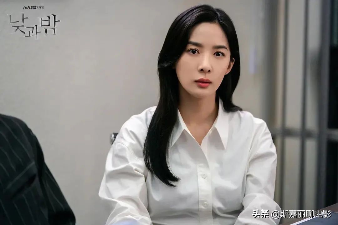 李钟硕消失的黑夜,李钟硕服兵役前机场照片