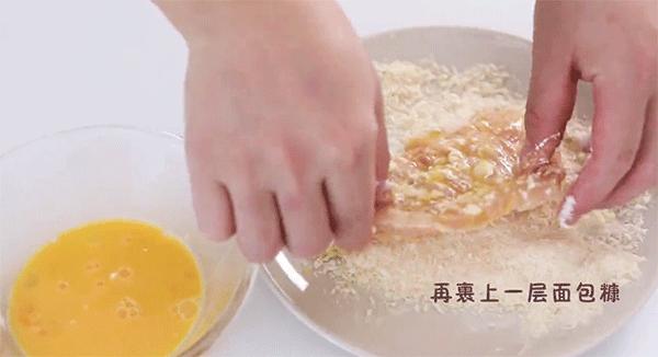 在家做香酥鸡排香嫩不柴,怎样才能做出外酥里嫩的炸鸡排