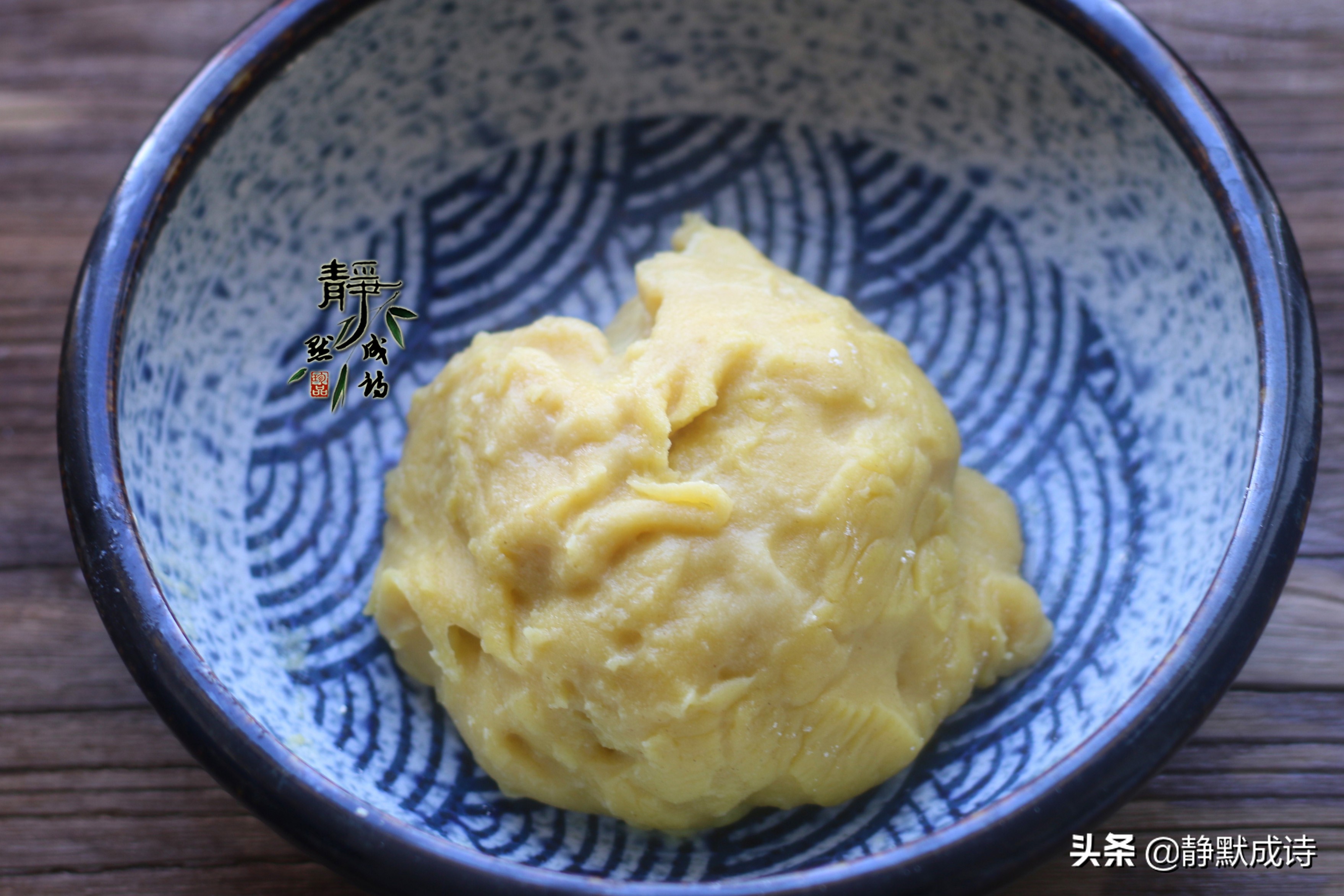 黄米面炸糕怎么做酥脆不爆裂,黄米面炸糕怎么做不粘手