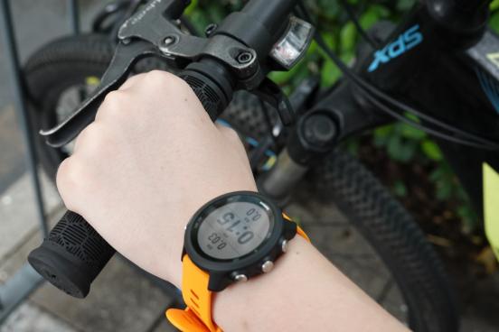 佳明245跑步数据怎么上传到悦跑圈,佳明245跑步手表怎么使用