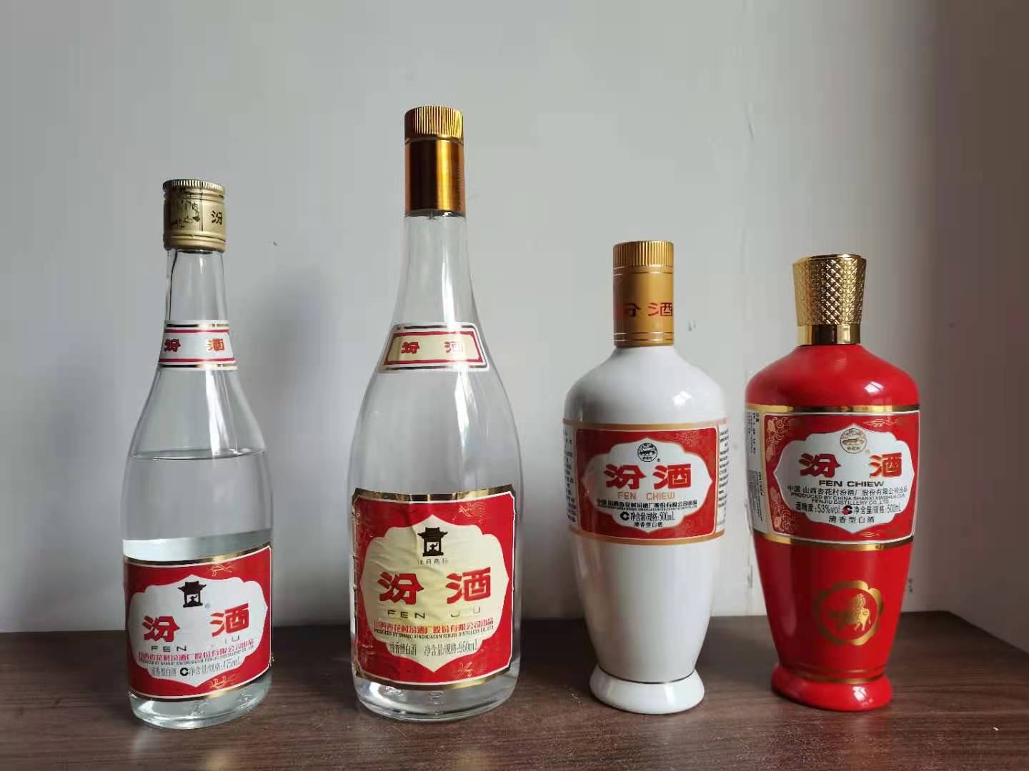 如何选择一款性价比高的白酒,适合普通老百姓喝的白酒是哪种