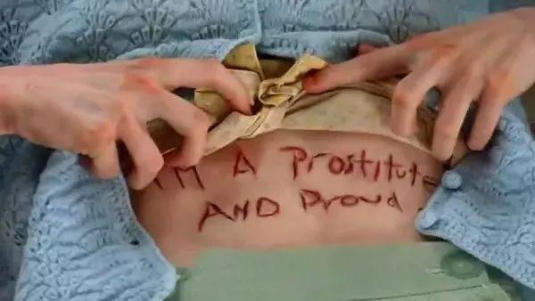 《美国田园下的罪恶》：16岁少女为何惨遭邻居集体虐待直至毁灭？