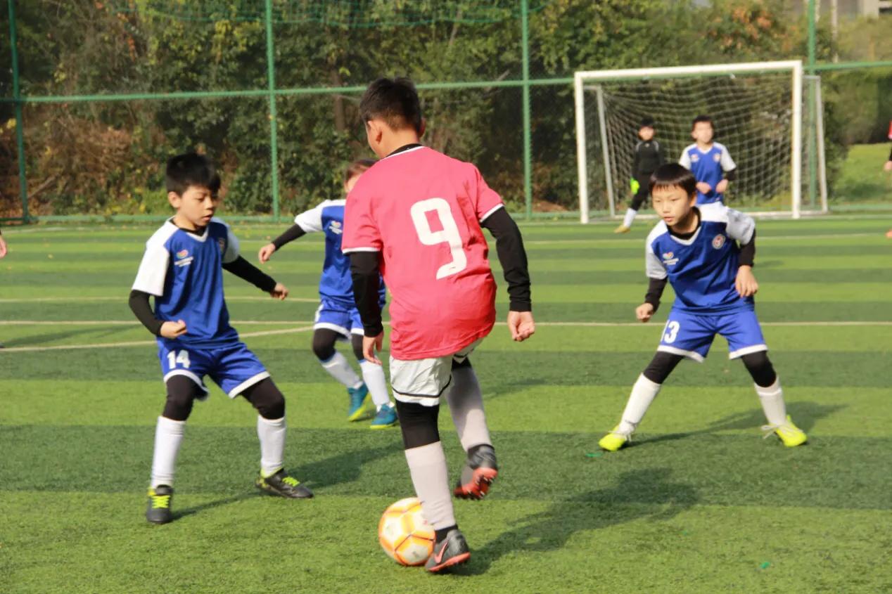 我为全运添光彩英文手抄报,我为全运添光彩