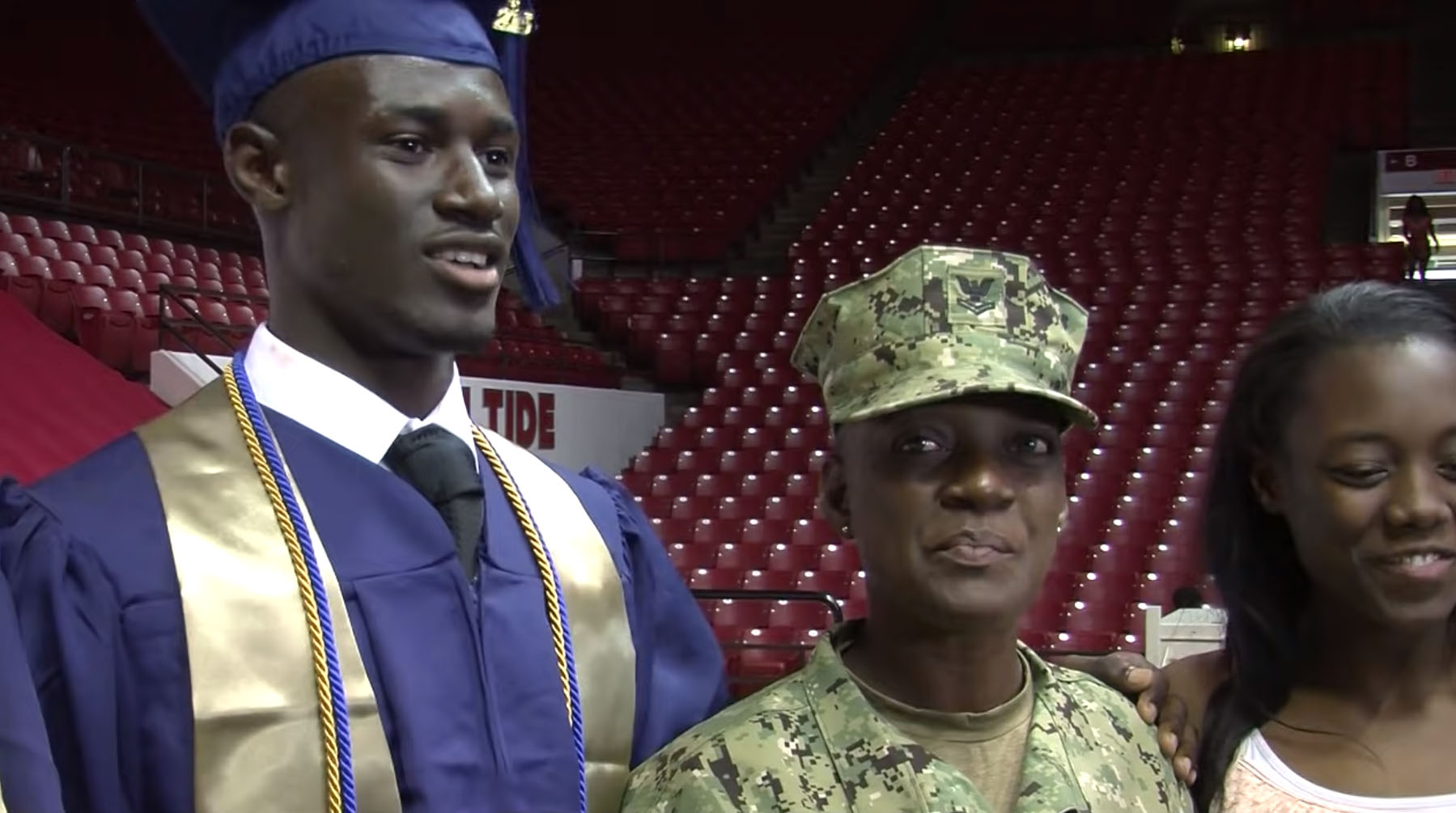 美国女兵的福利待遇,美国女兵7个月后回国