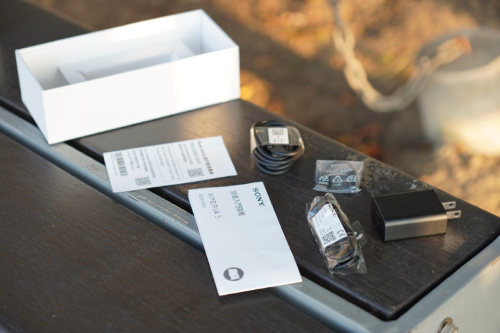 一部美到犯罪的手机，对不起，索尼已经很久没让我这么兴奋了