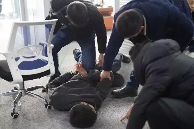 浙江景宁：这条游戏弹窗小广告的背后竟是每日流水近亿元的网络赌博平台