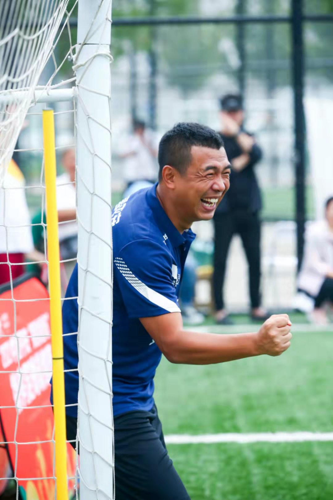 徐亮任意球教学李导,徐亮教你踢任意球的助跑