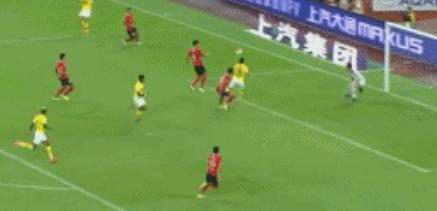 艾克森打恒大,艾克森一番话让里皮感动