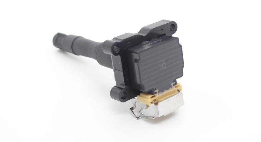 点火线圈高压包能自己更换吗,高压包点火线圈接线