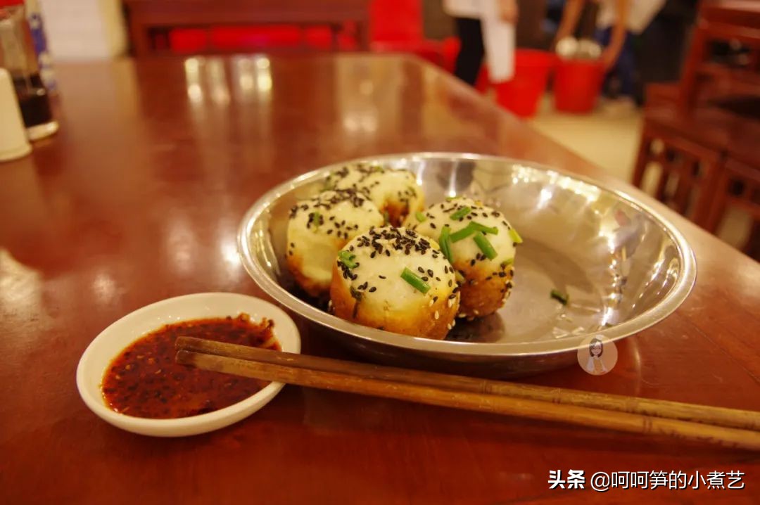 新油条怎么做酥脆松软完整教程,油条怎么做酥脆松软高筋面粉