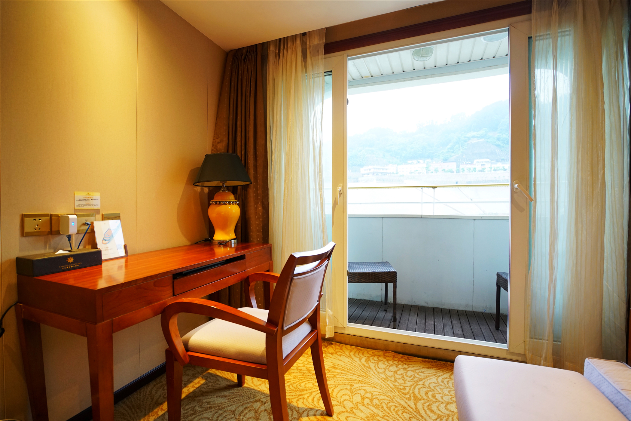 中国出发的最佳豪华邮轮线路,海上豪华邮轮旅行攻略