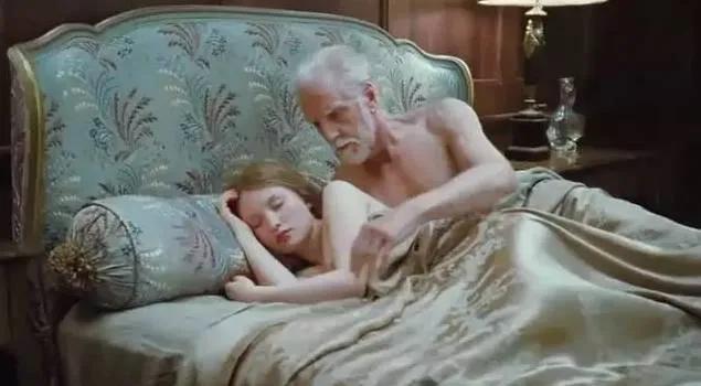 雌雄同体,雌雄异体只能繁殖不能自交