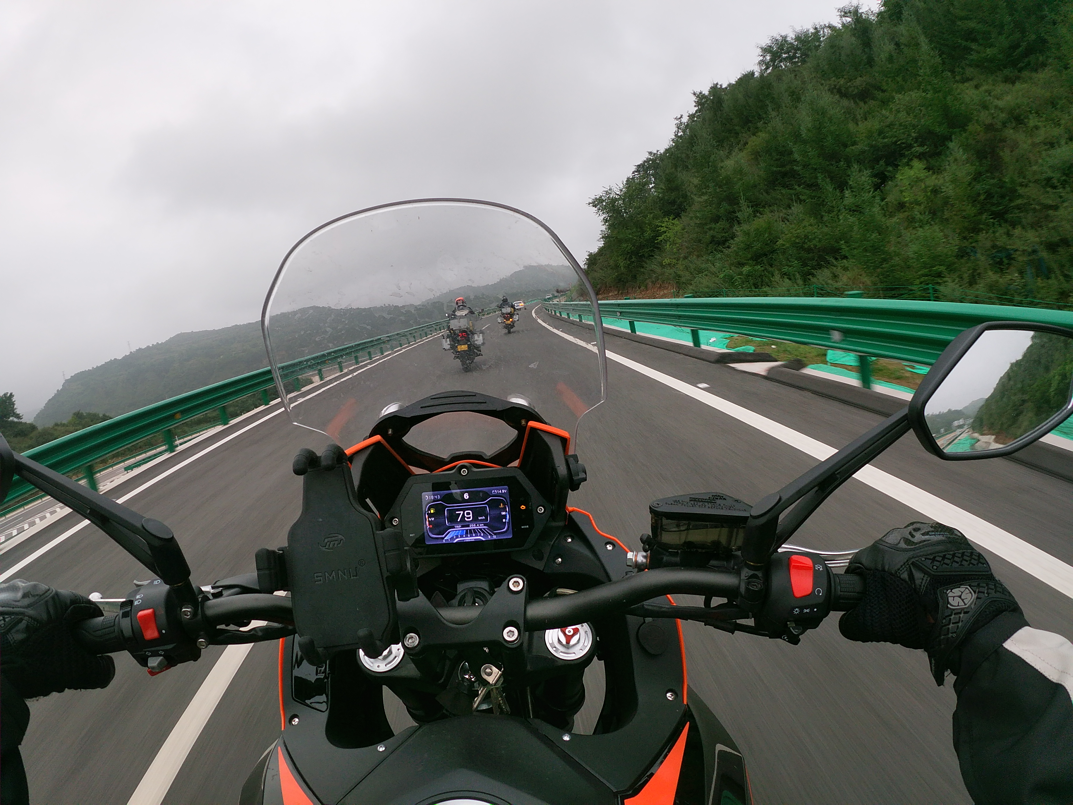 诺马500adv为什么没有黑色,诺马500adv质量怎么样