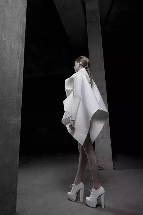 服装设计立体裁剪用什么纸,服装设计立体裁剪作业