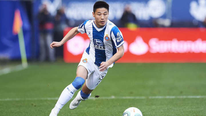 2020世界足坛十大事件回顾,从a到z的26个字母自然拼读