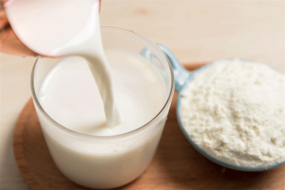 辟谣，山羊奶比牛奶更适合宠物，这一传言背后，其实暗藏风波