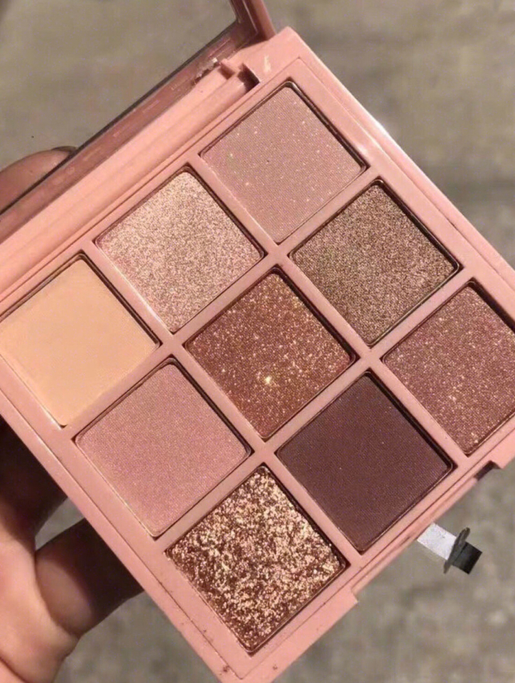 3ce眼影赠唇釉,3ceearlyhour水雾唇釉烟熏莓果