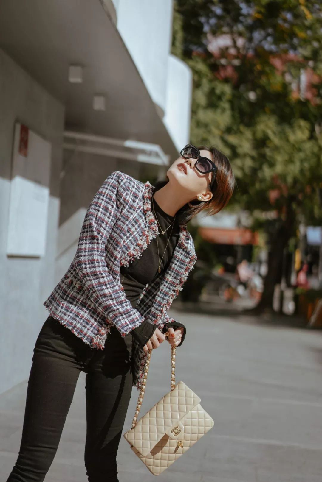 我们普通人应该卖什么比较好一点,现在应该开始买秋装了吗