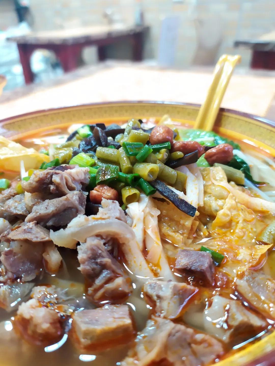 臭臭的螺蛳粉是如何征服全国吃货,臭名远扬的螺蛳粉你值得拥有