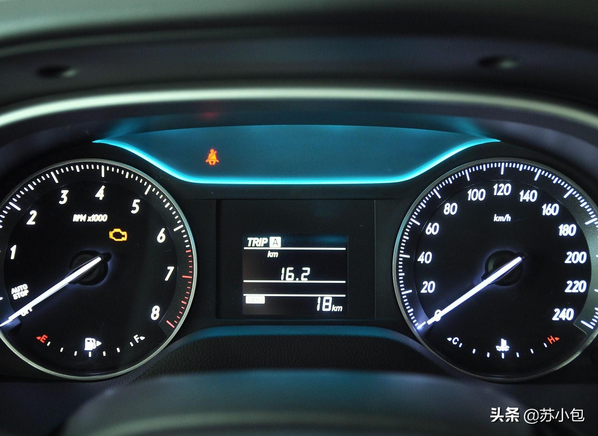 英朗2017款18t双离合豪华型,英朗2017款轮胎怎么样