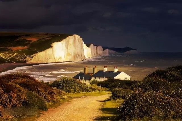 ps照片合成过程中影调的调整技巧,摄影ps视频剪辑怎么学习