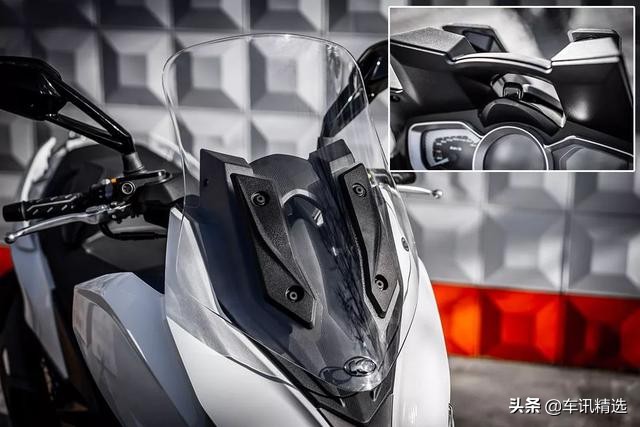 趴不动重机，换一台踏板如何？能压弯的XcitingS400，颜值还很高