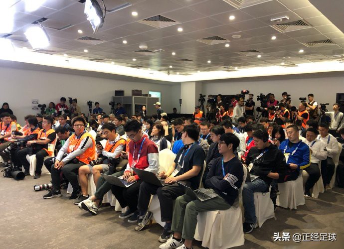 韩国队亚洲杯内讧韩国人反应,中国韩国在亚洲杯最耻辱一战