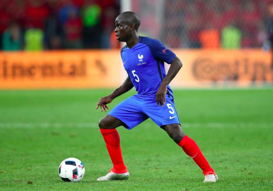 英超现役外援最佳11人:席尔瓦难入选,比利时双星独领风骚