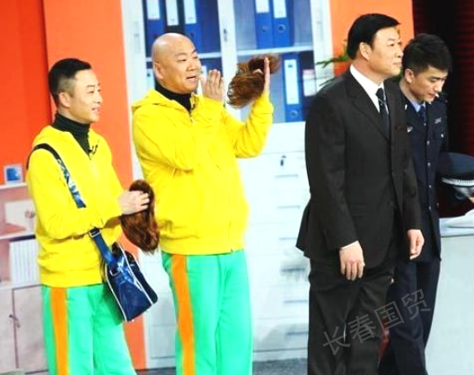 冯巩和侯耀华完整版,冯巩侯耀华