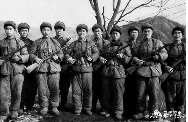 长津湖志愿军打美军影视片段,志愿军长津湖战役画面