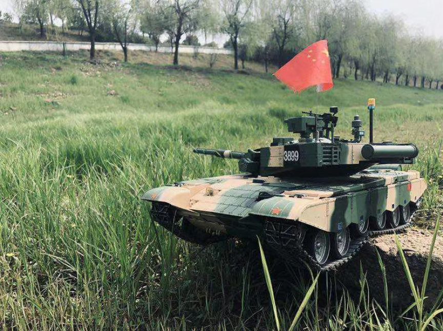 爆改100的女生,女生一万元爆改130平毛坯