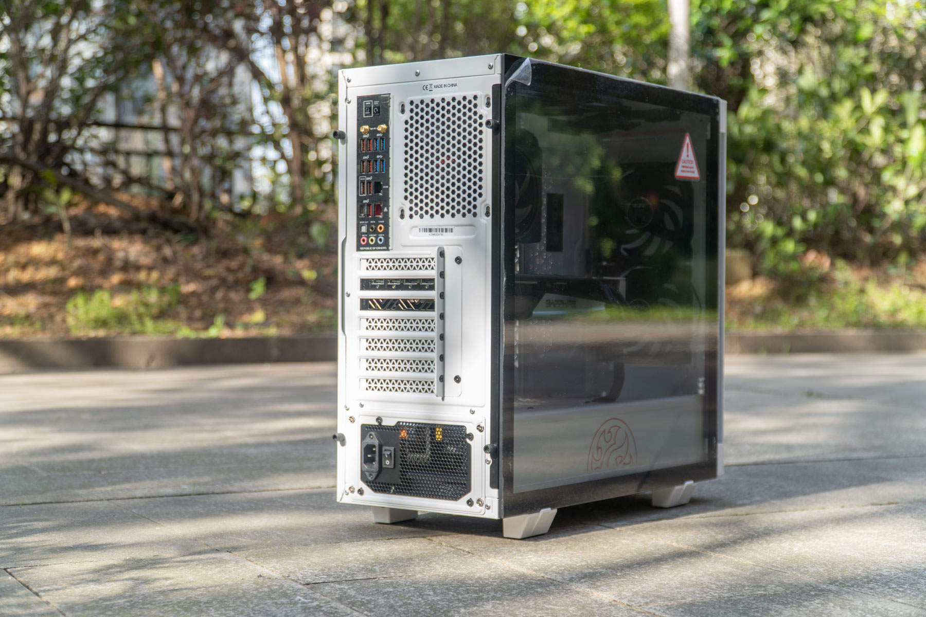 xpg入侵者机箱风扇,威刚xpg入侵者机箱教程