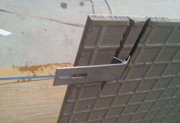 瓷砖薄贴是好是坏,为什么瓷砖不建议薄贴