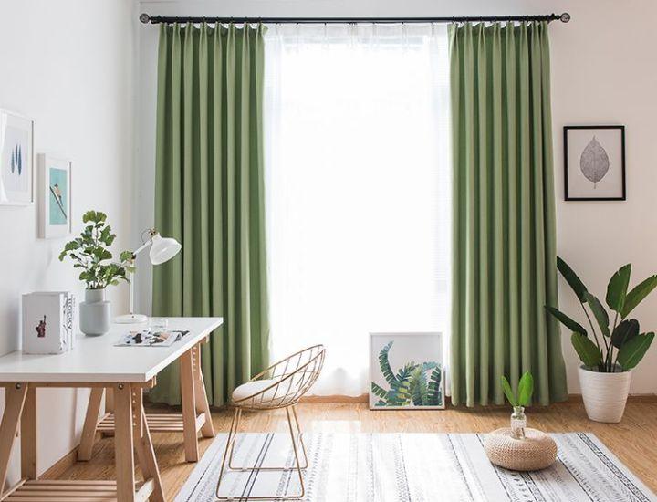 选窗帘要纯色的好还是拼接的好呢,选窗帘都比较在意哪些方面