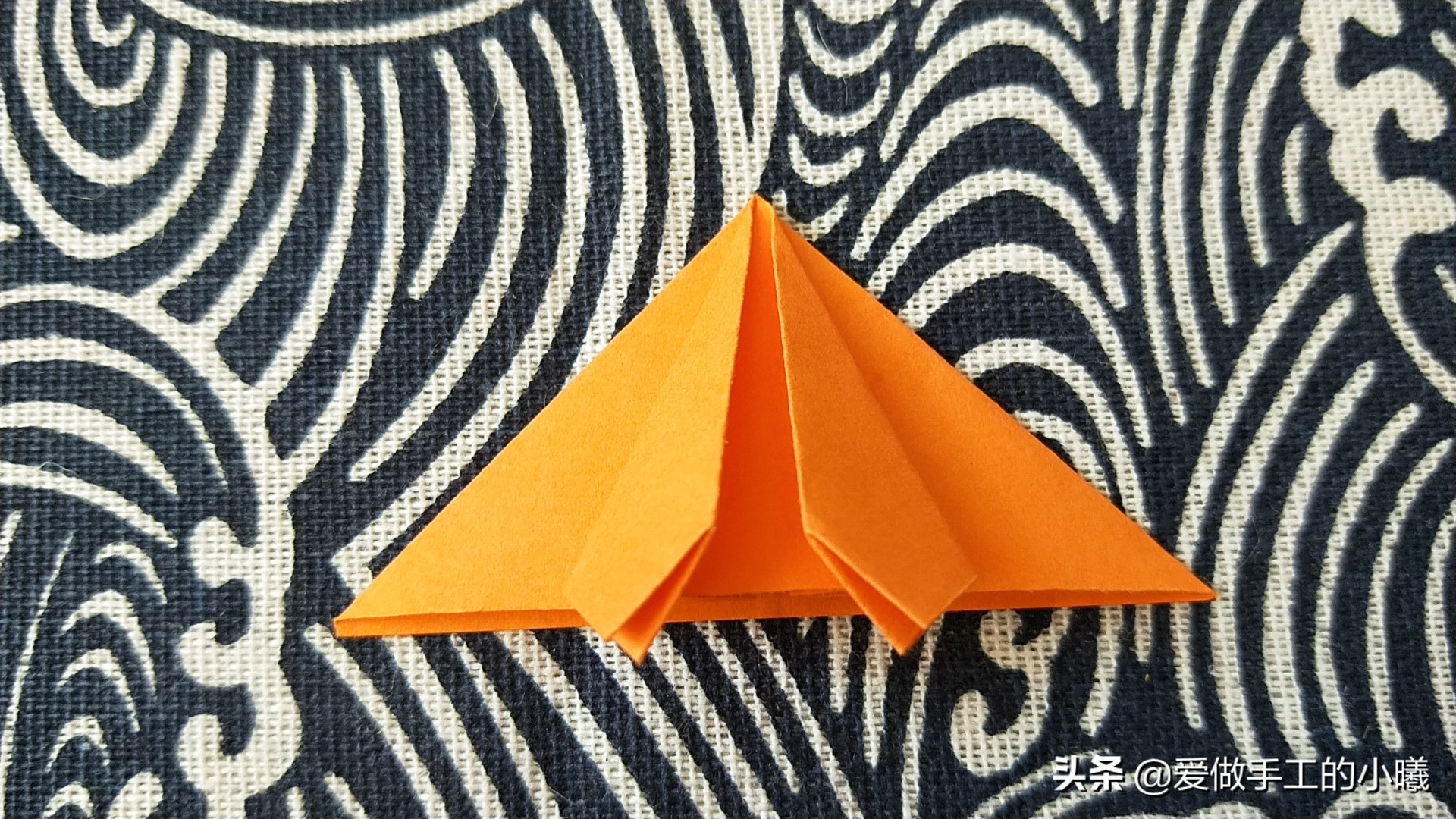 向日葵手工折纸手抄报立体,可以套在手上的向日葵折纸