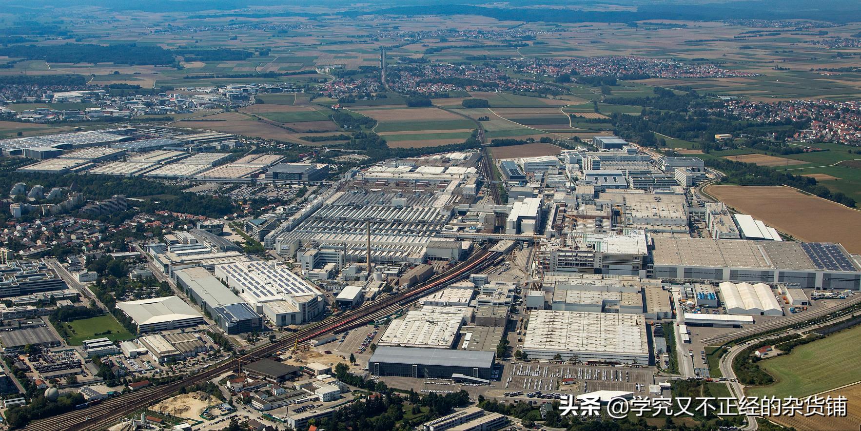 奥迪a5对比梅赛德斯cla260,奥迪a5对比奔驰c260l价格