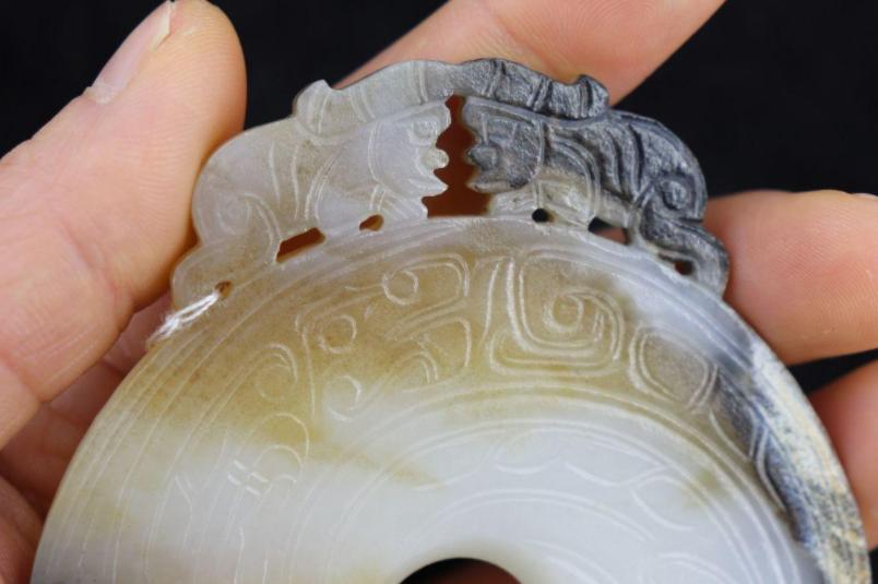 老农传家宝竟是明朝状元卷真迹,农民被鉴宝专家骗古画