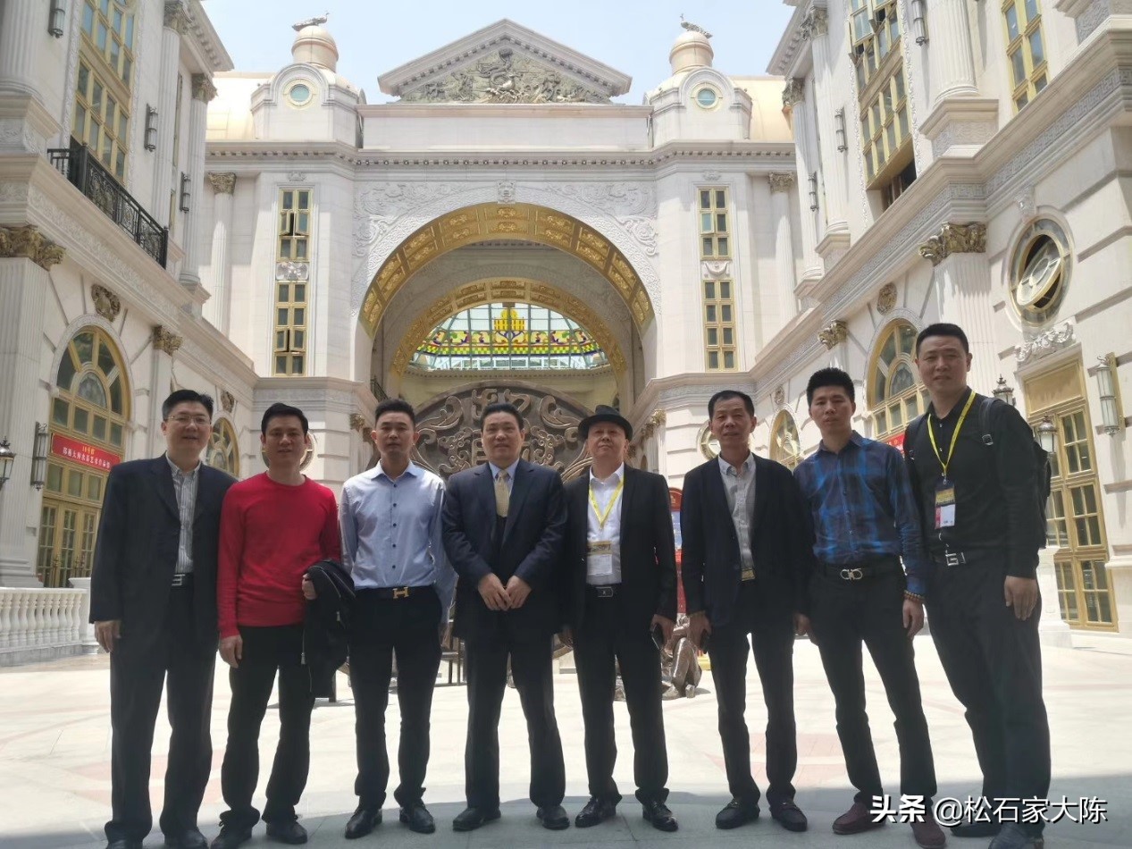上海张铁军珠宝集团有限公司董事长张铁军一行十堰考察