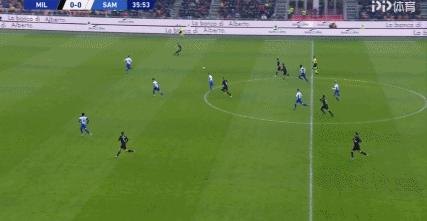无人防守踢门柱,伊布二次回米兰表现