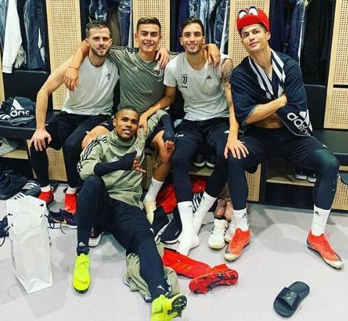 足球巨星c罗手表,c罗最厉害的手表