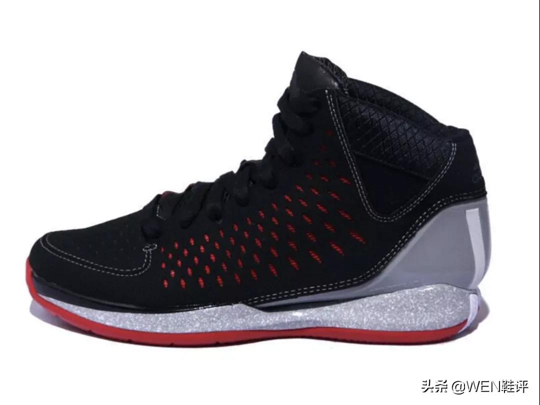 阿迪4d科技,阿迪又帅又能实战的球鞋