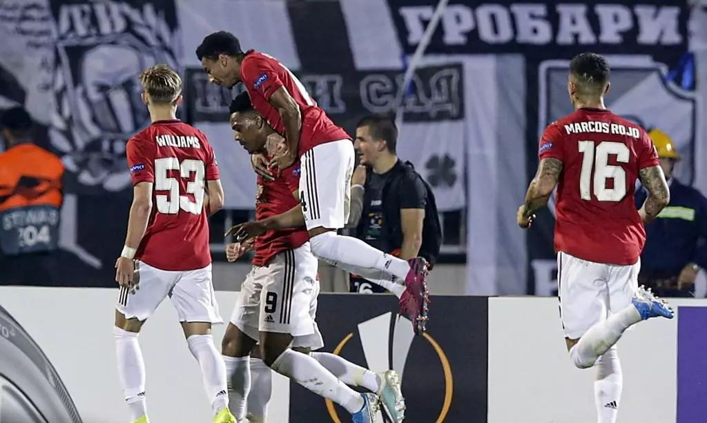 曼联爆冷输球致命弱点暴露无疑,红魔曼联年轻风暴